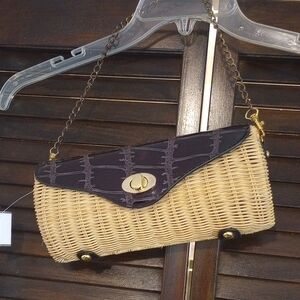 Elegant Black and Tan Woven Women's Bag